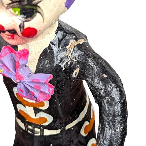 Vintage Mexican Paper Mache Musician Clowns: Pair of Folk Art Figurines - Picture 4 of 8